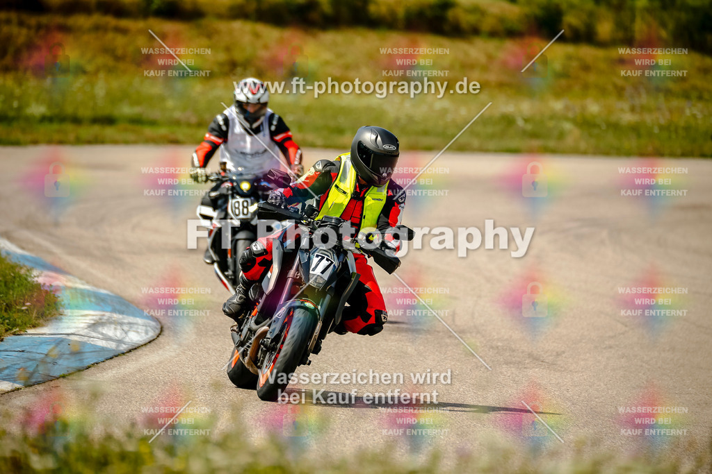 Chambley Juli-2911 | Hier findet Ihr Bilder von Touristenfahrten auf der Nürburgring Nordschleife oder von anderen Veranstaltungen die ich besucht habe. Viel Spass beim Durch Schauen 