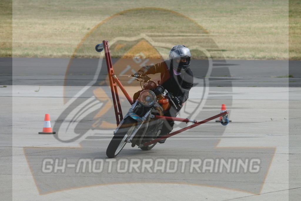 IMG_3409 | gh-motorradtraining-foto.de - Realisiert mit Pictrs.com