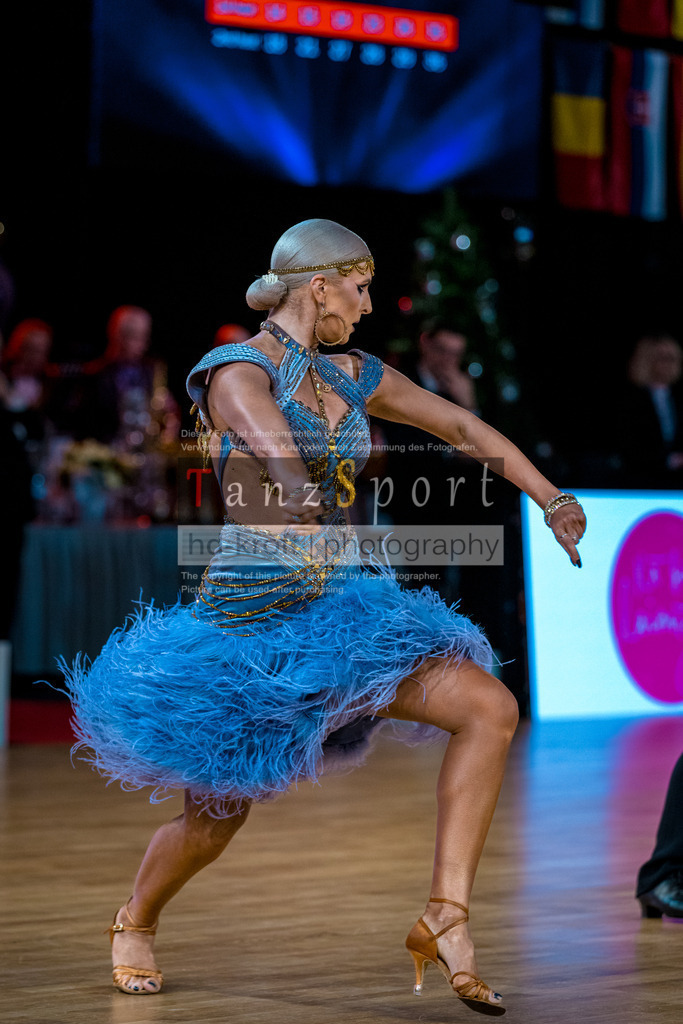 20251213_Baltic-GP_2108-2 | Tanzsportbilder, Standardtanz, Lateintanz, WDSF, DTV, LTVB, dancecomp, goc, hessen tanzt, blaues band der spree, walzer, tango, wiener walzer, slowfox, quickstepp, samba, rumba, cha-cha-cha, paso doble. jive, hd-kroft photography, turniertanzsport