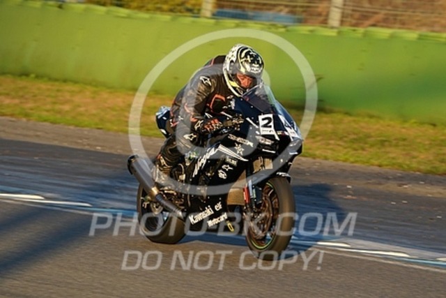 2022_09_12_PBK_19730 | Sportfotografie; SlowMotion; Video; Rennstrecke; Hafeneger; Speer; Racing; RSE; BMW; CBO; Trackday; Motorsportarena; Hockenheimring; Brno; Most; Barcelona; Valencia