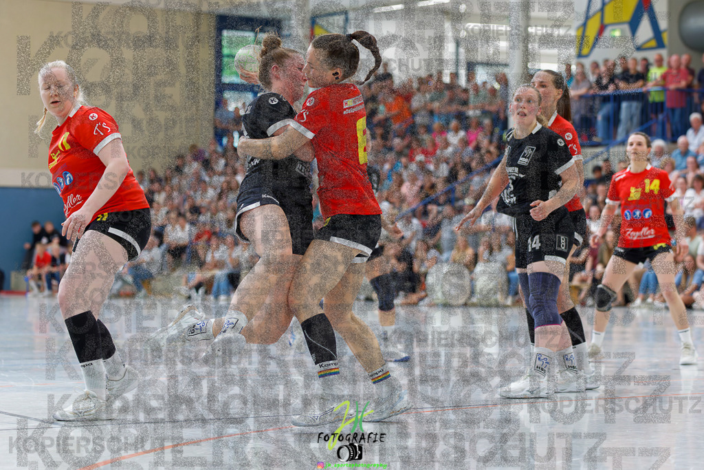 HSG Wettenberg - HSG Lumdatal | Wiederholungs-/Entscheidungsspiel um die Meisterschaft in der Frauen Oberliga Mitte und Aufstieg in die RegionalligaHSG Wettenberg - HSG Lumdatal am 11.05.2025 in Launsbach (Wettenberg) (Halle GS Launsbach (Wettenberg))Photo © 2025 - Jörg Heinrich - Realisiert mit Pictrs.com