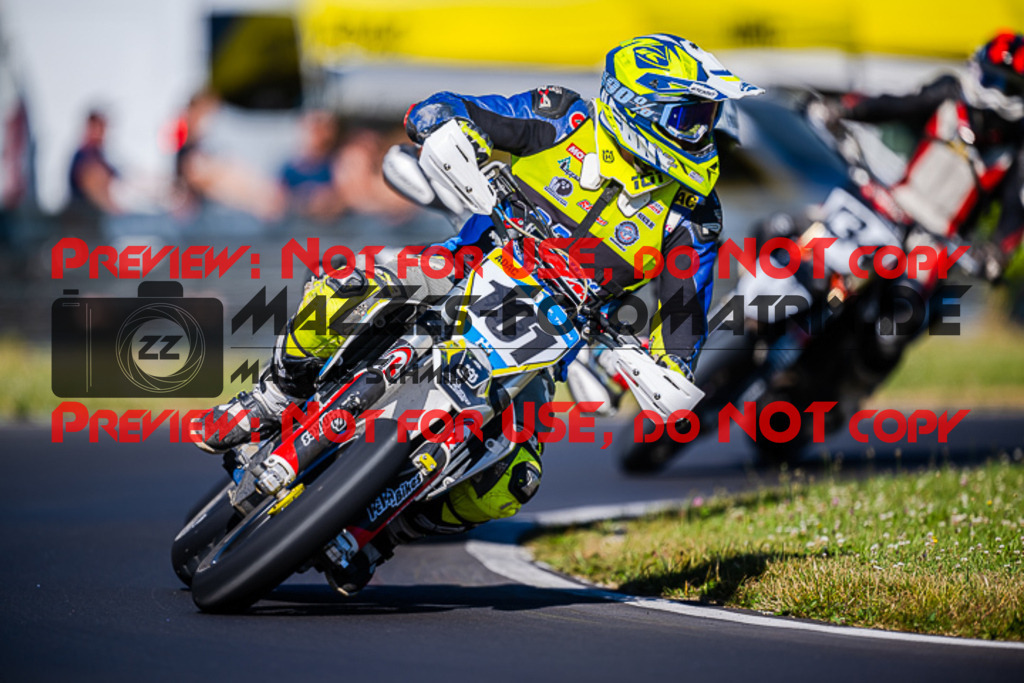 MaZZes_FotoMatrix_220702_20 | S4