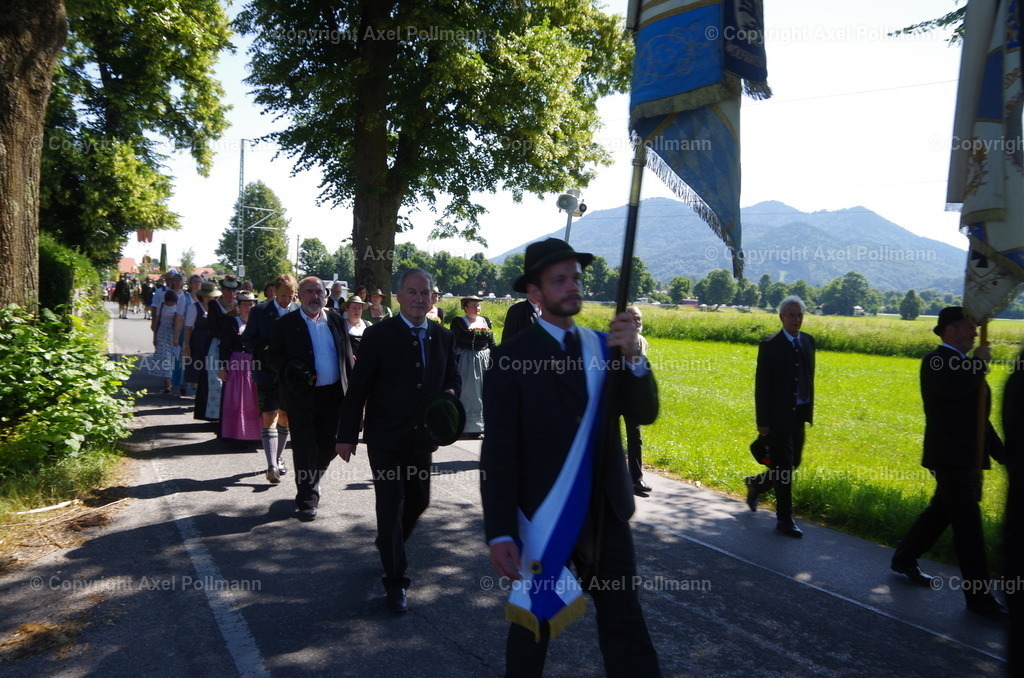 IMGP6021 | fotografiert von Axel PollmannLeonhardi Wallfahrt Benediktbeuern und Murnau, Fronleichnam, Fasching, Landschaft im Loisachtal und Benediktbeuern  - Realisiert mit Pictrs.com