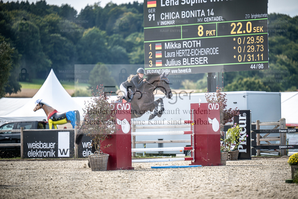 DOS_9199 | Entdecke hochwertige Reitturnierfotos von Foto Oger. Professionell, emotional und authentisch – jetzt Lieblingsmomente im Shop bestellen. - Realisiert mit Pictrs.com