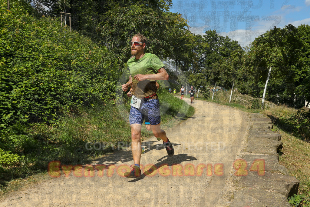 250824_1238_EX1_0044 | Sportfotografie im Rhein-Sieg Kreis, Köln, Bonn, NRW, Rheinland Pfalz, Hessen, etc. Unser Tätigkeitsfeld umfasst den Laufsport vom Volkslauf über den Marathon, Duathlon, Triathon bis zum Ultralauf wie Kölnpfad Ultra oder Schindertrail.