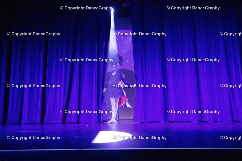 GPHY3139 | DanceGraphy - Realisiert mit Pictrs.com