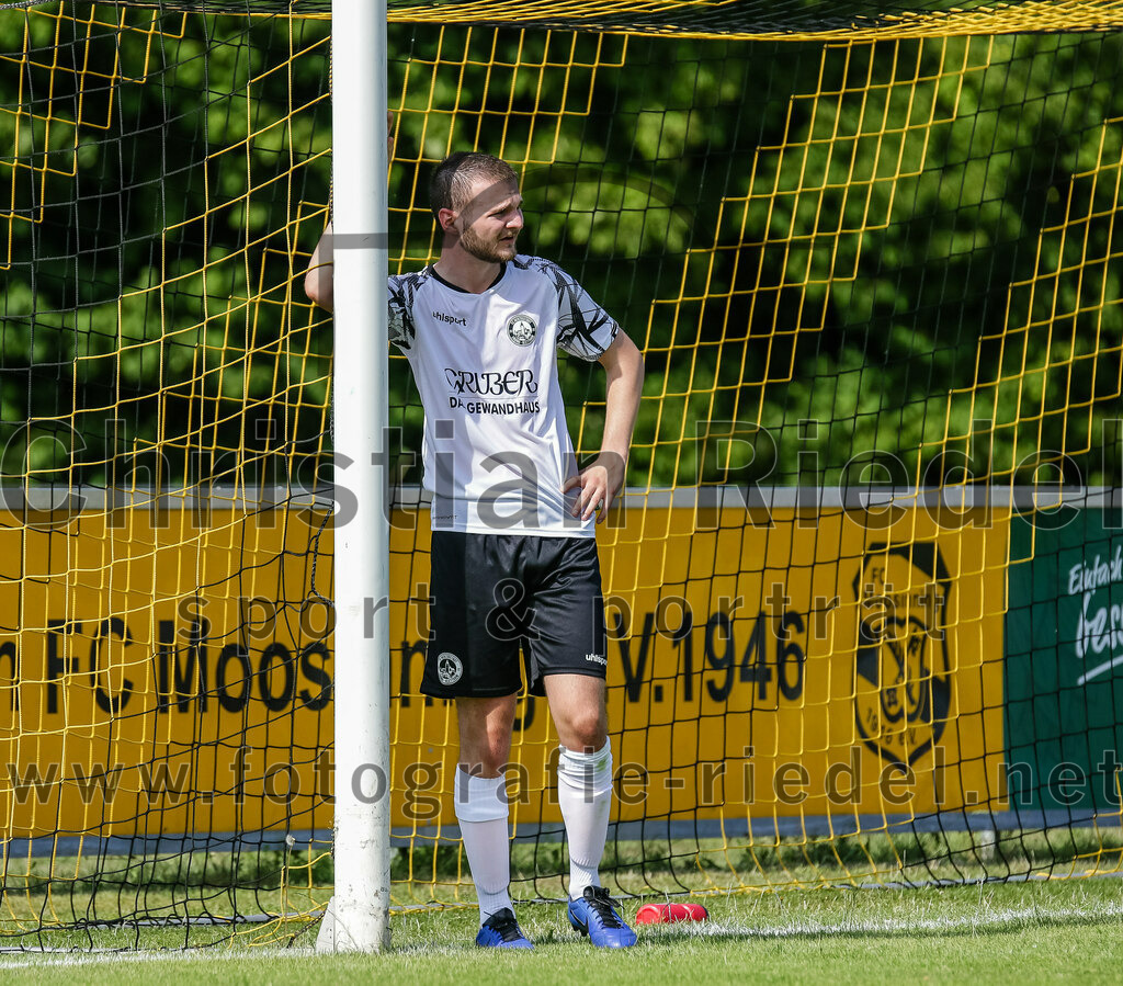 2023-07-09_109_FC_Moosinning_II_gegen_FC_Herzogstadt | Moosinning, Deutschland, 09.07.2023:
Fußball, Kreisliga 2023 / 2024, Testspiel, FC Moosinning II gegen FC Herzogstadt, Endergebnis: 2:1

Foto: Christian Riedel / fotografie-riedel.net
