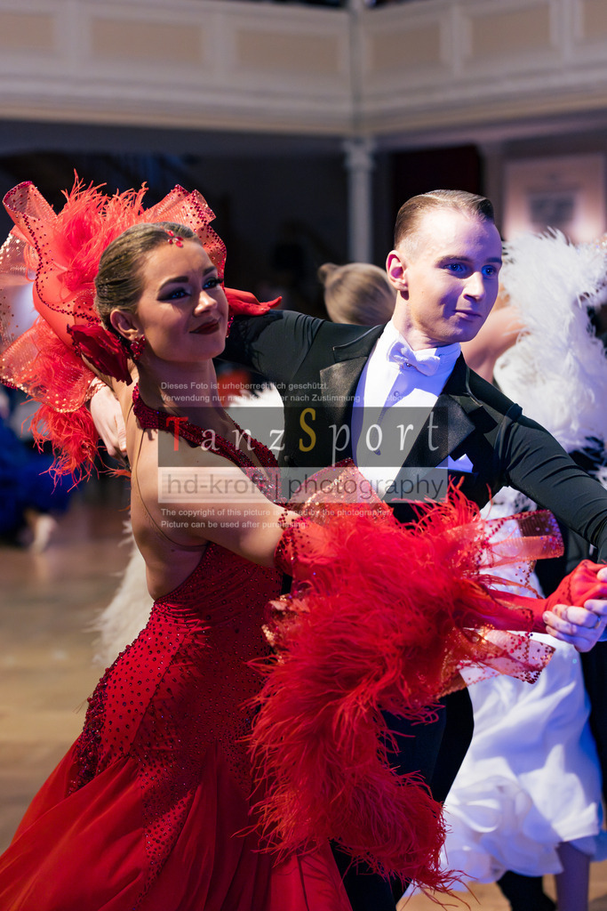 20251129_DM-HGS-S-Std_09461 | Tanzsportbilder, Standardtanz, Lateintanz, WDSF, DTV, LTVB, dancecomp, goc, hessen tanzt, blaues band der spree, walzer, tango, wiener walzer, slowfox, quickstepp, samba, rumba, cha-cha-cha, paso doble. jive, hd-kroft photography, turniertanzsport