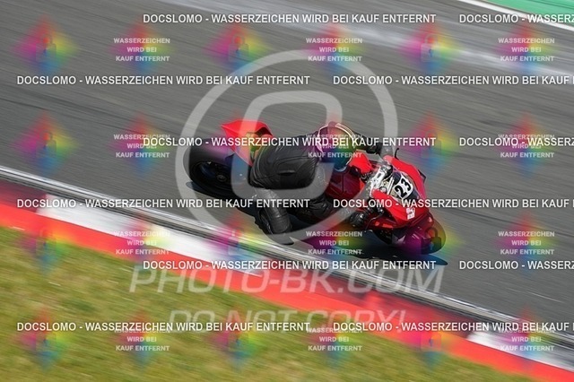2025_05_30_PBK_24073 | Sportfotografie; SlowMotion; Video; Rennstrecke; Hafeneger; RSE; Speer; Trackday; Motorsportarena; Hockenheimring; Brno; Most; Barcelona; Valencia, Benny; Kaetzmer;