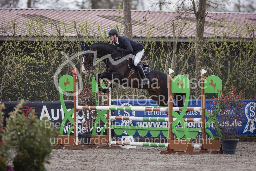 230411_Mühlen_03SprPf-L-395 | Deine schönsten Turniermomente als professionelle Fotos! Entdecke hochwertige Pferdesport-Fotografie im Online-Shop. Jetzt Fotos finden & bestellen!