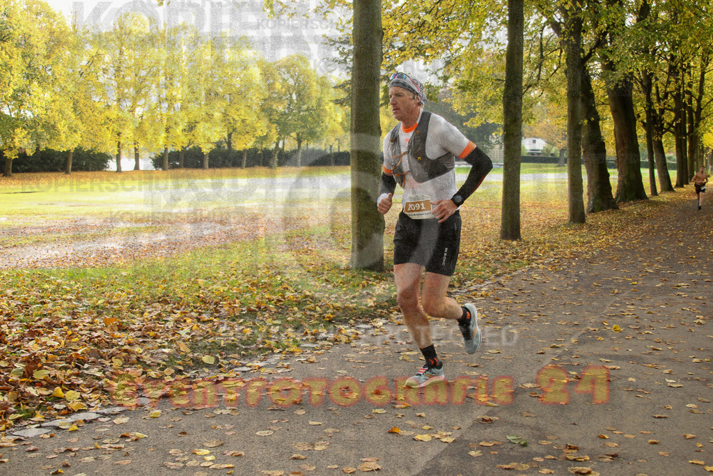 241020_0927_EV4_2414 | Sportfotografie im Rhein-Sieg Kreis, Köln, Bonn, NRW, Rheinland Pfalz, Hessen, etc. Unser Tätigkeitsfeld umfasst den Laufsport vom Volkslauf über den Marathon, Duathlon, Triathon bis zum Ultralauf wie Kölnpfad Ultra oder Schindertrail.
