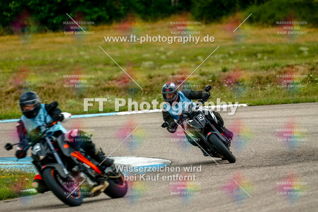 Chambley Juli-3185 | Hier findet Ihr Bilder von Touristenfahrten auf der Nürburgring Nordschleife oder von anderen Veranstaltungen die ich besucht habe. Viel Spass beim Durch Schauen 