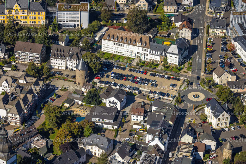 Attendorn230908962 | Luftbild, Bieketurm, Sonnenschule, Attendorn, Sauerland, Nordrhein-Westfalen, Deutschland