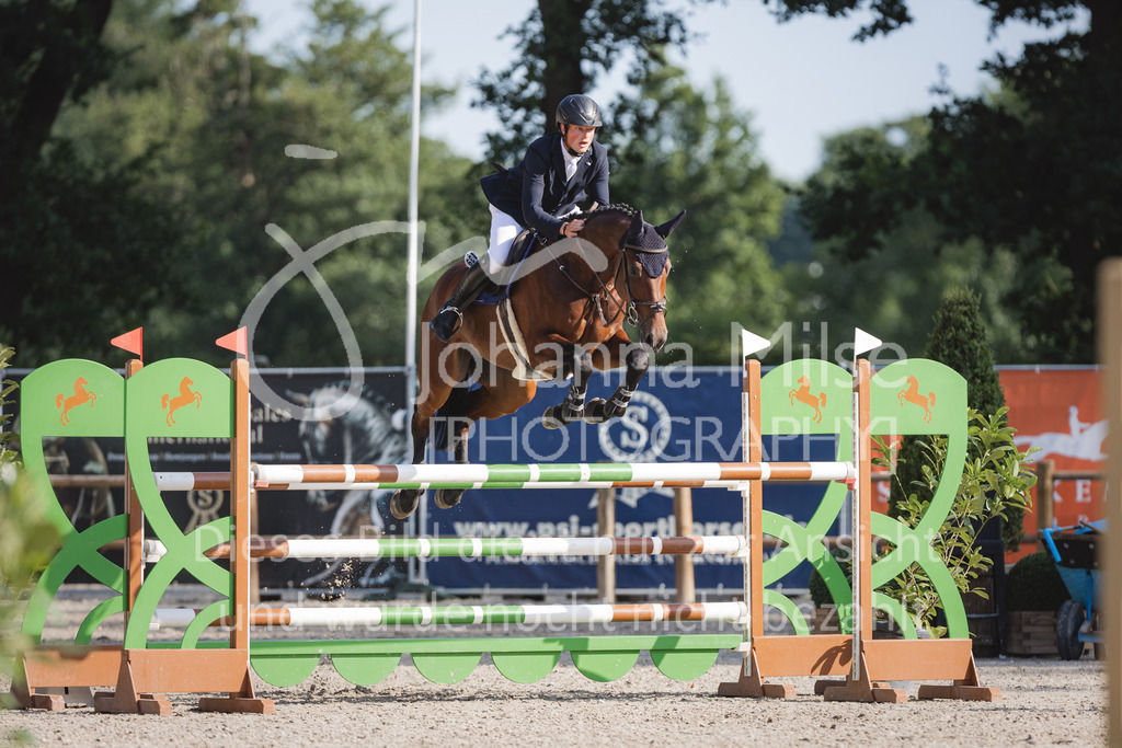 220614_Mühlen_Quali6j-866 | Late Entry Mühlen
Springpferdeprüfung Kl.M* 6j. Qualifikation zum Bundeschampionat
14.06.2022