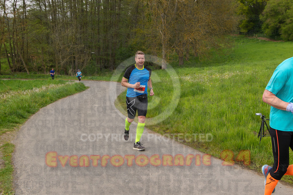 220501_1150_EV8_2703 | Sportfotografie im Rhein-Sieg Kreis, Köln, Bonn, NRW, Rheinland Pfalz, Hessen, etc. Unser Tätigkeitsfeld umfasst den Laufsport vom Volkslauf über den Marathon, Duathlon, Triathon bis zum Ultralauf wie Kölnpfad Ultra oder Schindertrail.