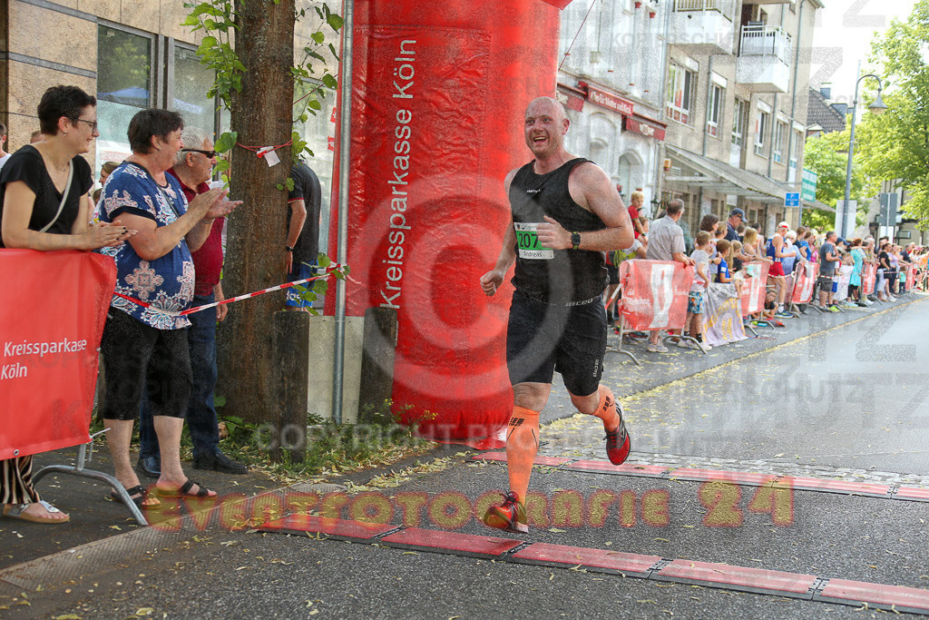 220625_1701_EX1_5860 | Sportfotografie im Rhein-Sieg Kreis, Köln, Bonn, NRW, Rheinland Pfalz, Hessen, etc. Unser Tätigkeitsfeld umfasst den Laufsport vom Volkslauf über den Marathon, Duathlon, Triathon bis zum Ultralauf wie Kölnpfad Ultra oder Schindertrail.