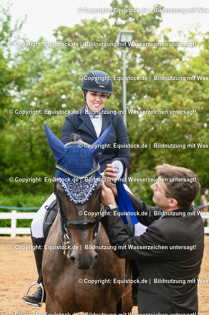 20230716_01_Dressurprüfung Kl.M_0654 | equistock