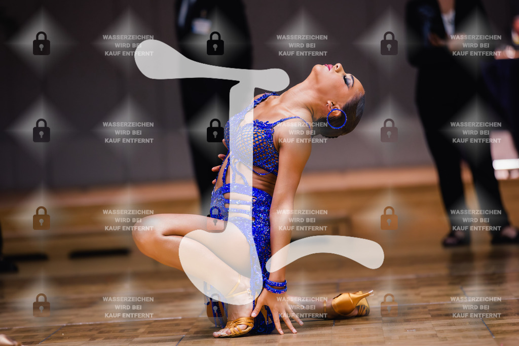 GOC 2025 - WDSF Solo Junior II Latin Female - 2025-08-21-8584 | Webshop for digital downloads and prints of dance sport, event & show photographer Julian Link - Realisiert mit Pictrs.com