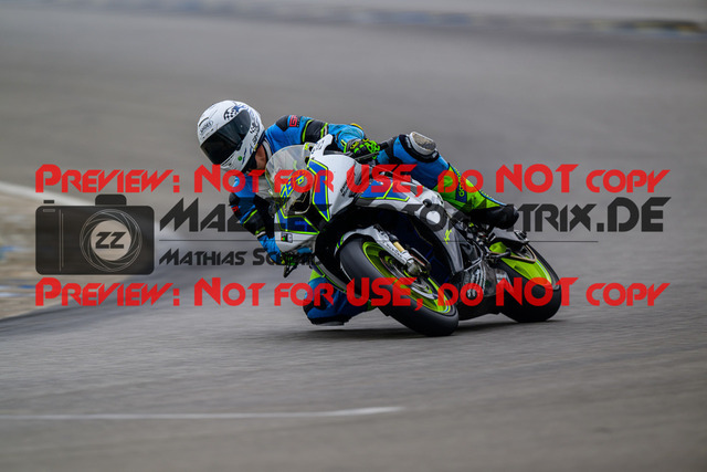 MaZZes_Fotomatrix_20240923_6007705_8349 | WEISS