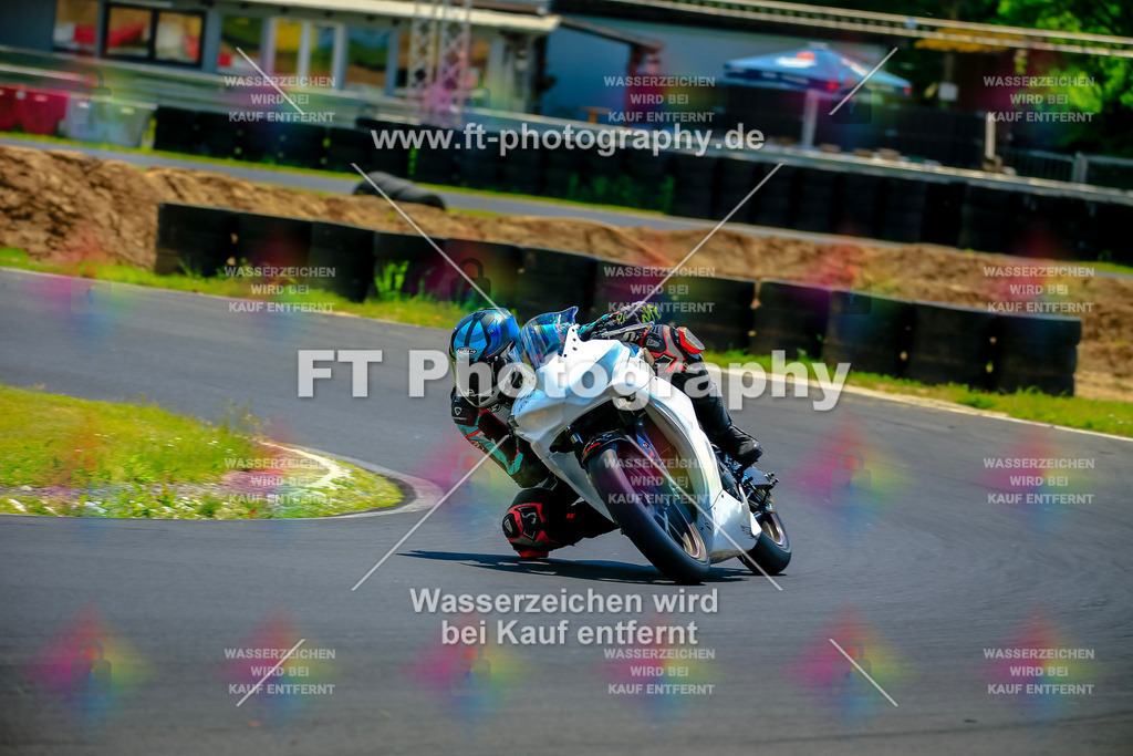 _NBG4246 | Hier findet Ihr Bilder von Touristenfahrten auf der Nürburgring Nordschleife oder von anderen Veranstaltungen die ich besucht habe. Viel Spass beim Durch Schauen 