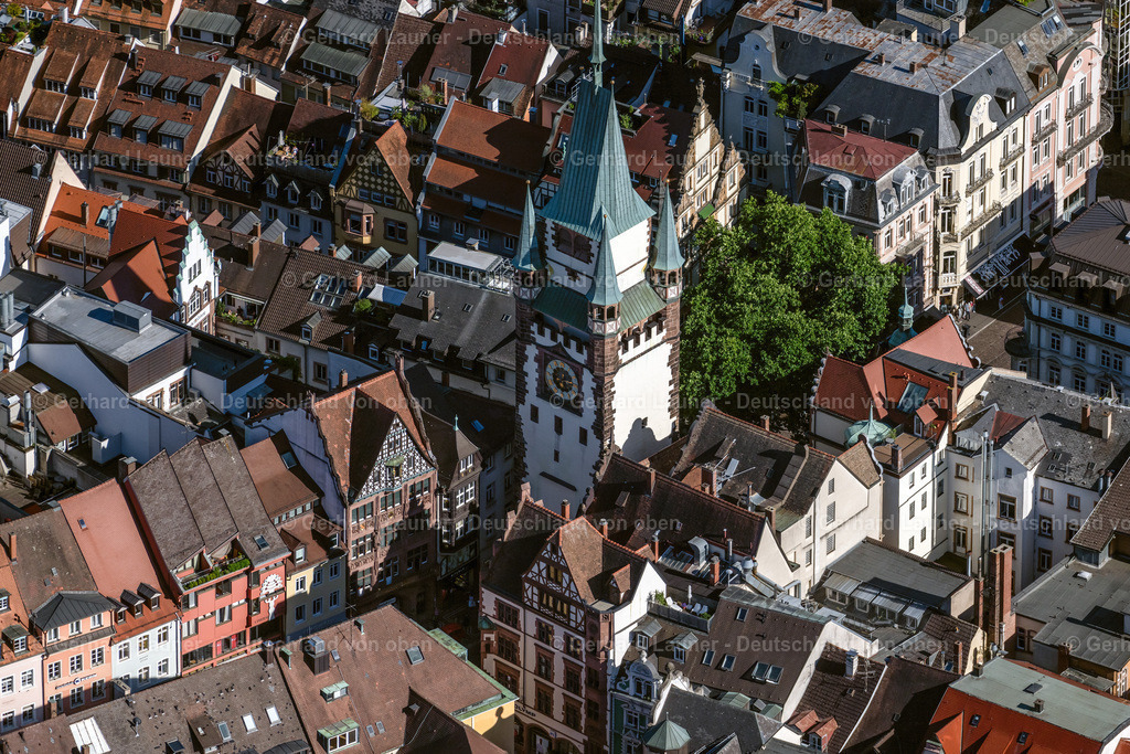 4034171 | Online-Shop für Luftbilder aus Deutschland. Seit über 45 Jahren baut Gerhard Launer das Luftbildarchiv mit unterschiedlichsten Themen stetig weiter aus.