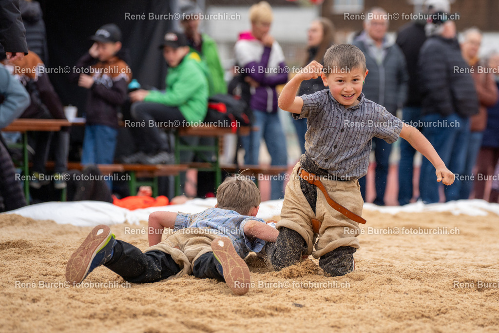 BUR07305 | René Burch leidenschaftlicher Fotograf aus Kerns in Obwalden.  Hier finden sie Sport, Landschaft und Natur Fotografie.
 - Realisiert mit Pictrs.com