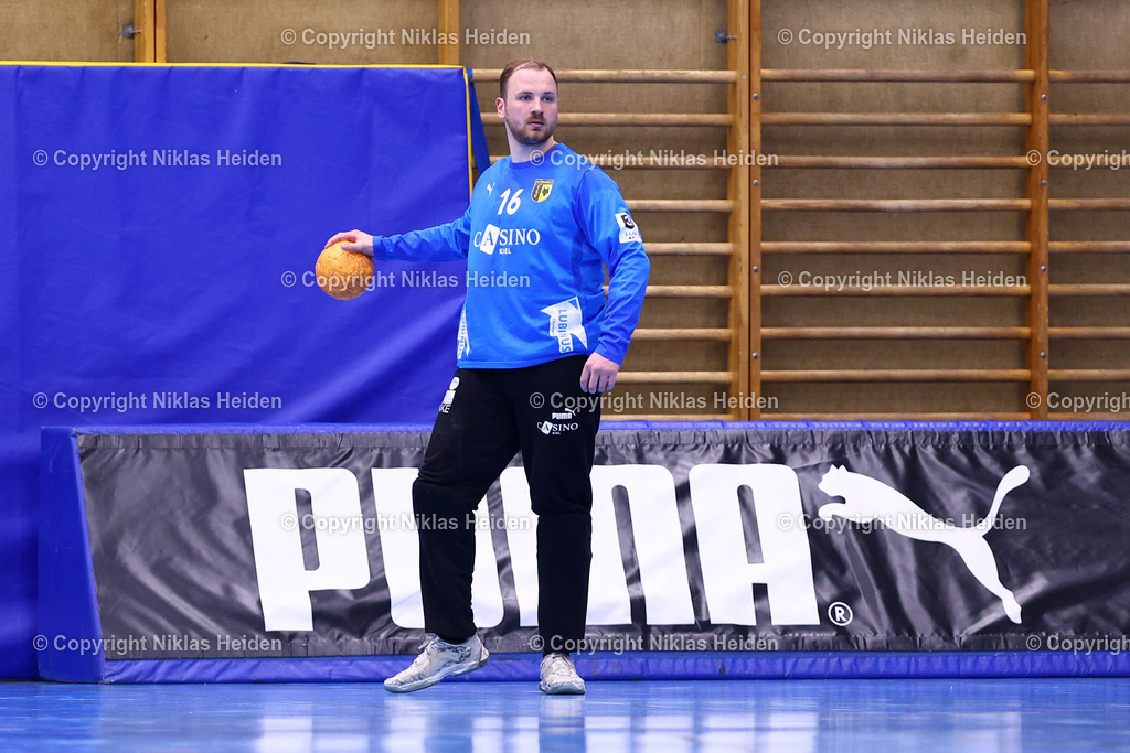 NH_TSVAltenholz_FuechseBerlinII_HandballMaenner3Liga_02052026 | #16 Philip Hartwig Saggau (TSV Altenholz)Handball I Herren I  3. Liga Männer - Staffel Nord-Ost I Saison 2025-2026 I 29. Spieltag I TSV Altenholz - Füchse Berlin Reinickendorf II I 02.05.2026 I Edgar-Meschkat-Halle
