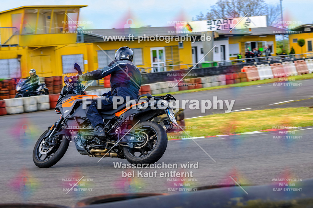 _OTO3478 | Hier findet Ihr Bilder von Touristenfahrten auf der Nürburgring Nordschleife oder von anderen Veranstaltungen die ich besucht habe. Viel Spass beim Durch Schauen 