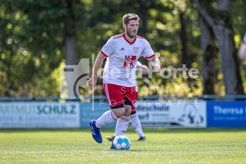 Römstedt II - Hilbrecht_ Clemens (Solo) vs Ebstorf 170825 dlP | immodelaporte-sportfotos - Realisiert mit Pictrs.com
