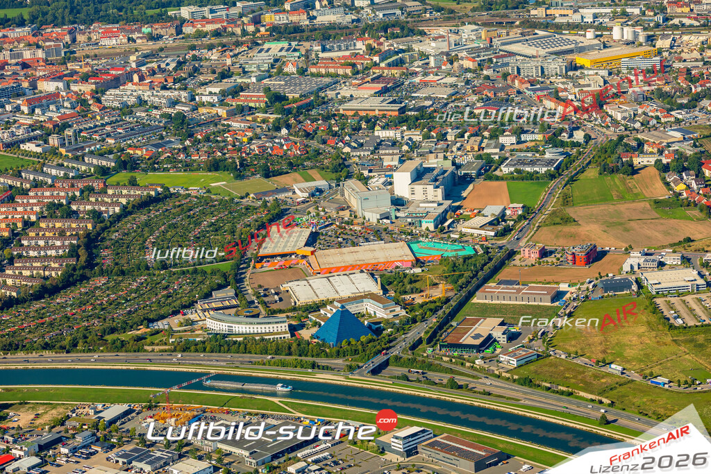 Klassische Luftaufnahme ohne Drohne zeigt:Südstadt Weikershof bei Fürth - Die Luftbildaufnahme wurde 2025 vom UL-Flugzeug heraus erstellt ( keine Drohne ) - Hochauflösende Luftaufnahme -Nicht vergleichbar mit Google Maps oder Satelittenbilder- Die Geschenkidee !Mit Lizenz und Bildrechte bestellbar