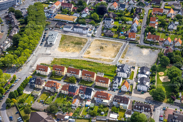 Soest220600349 | Luftbild, Luftbild, Wohngebiet und BrachflÃ¤che zwischen Briloner StraÃŸe und Geseker StraÃŸe, Soest, Soester Boerde, Nordrhein-Westfalen, Deutschland