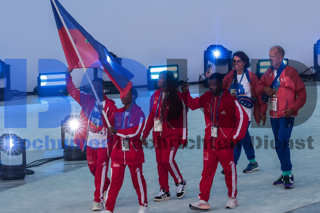 SES_TTGOPC20250716-68 | bond - Realisiert mit Pictrs.com