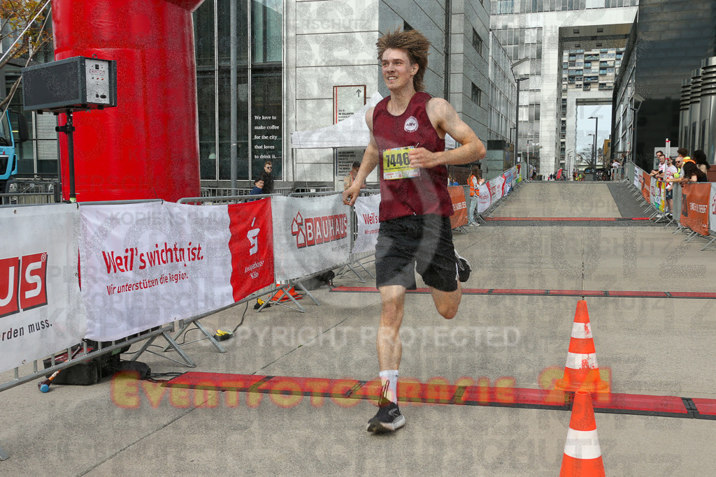 250920_1319_EX1_4046 | Sportfotografie im Rhein-Sieg Kreis, Köln, Bonn, NRW, Rheinland Pfalz, Hessen, etc. Unser Tätigkeitsfeld umfasst den Laufsport vom Volkslauf über den Marathon, Duathlon, Triathon bis zum Ultralauf wie Kölnpfad Ultra oder Schindertrail.