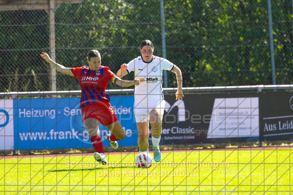 20260906_120902_0135_(c)_by_PhotoPeet | #,1.FC Donzdorf (weiß) vs. 1.FC Heidenheim 1846 (rot), Fußball, Frauen-Verbandspokal Gruppe 2, 2. Runde, Saison 2026/2027, Rasenplatz Lautertal Stadion, Süßener Straße 16, 73072 Donzdorf, 06.09.2026 - 11:00 Uhr,Foto: PhotoPeet / Sport- &amp; Eventfotografie / Peter Harich