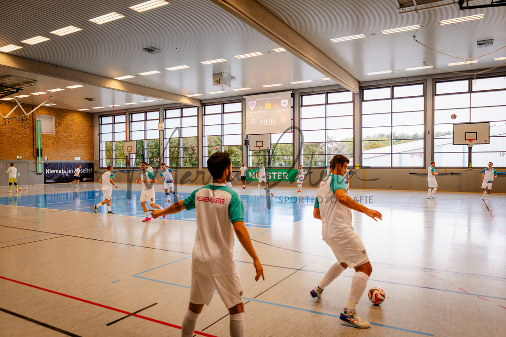 Futsal-Bundesliga, Saison 2025/2026, 2. Spieltag: SC Preußen Münster - FC Liria Futsal Berlin | Futsal-Bundesliga, Saison 2025/2026, 2. Spieltag, SC Preußen Münster empfängt FC Liria Berlin in der Universitäts-Sporthalle in Münster. Foto: sportfotografie.ms | Markus Paletta - Realisiert mit Pictrs.com