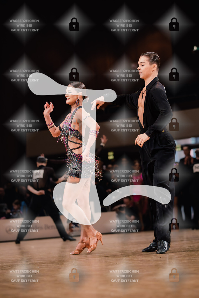 Goldstadtpokal 2025 - WDSF Open Latin Youth 13th (78) Tom Luca Mehrländer _ Ilona Manakova (TSC Brühl im BTV 1879)-2025-01-25-6898 | Webshop for digital downloads and prints of dance sport, event & show photographer Julian Link - Realisiert mit Pictrs.com