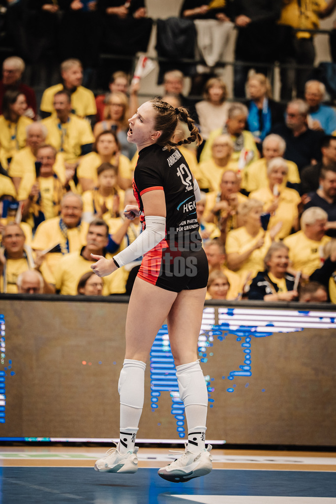 Volleyball | Frauen | Saison 2025/2026 | Volleyball Bundesliga | SSC Palmberg Schwerin vs. ETV Hamburger Volksbank Volleys | 18.10.2025 | Hannah Ammerman (#12, ETV Hamburger Volksbank Volleys) ärgert sich