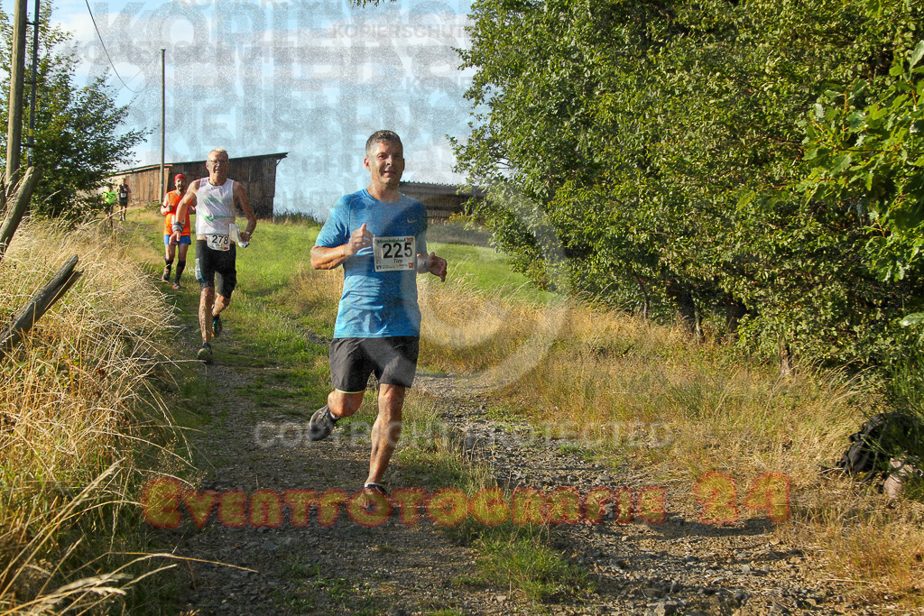 250801_1914_EV4_8348 | Sportfotografie im Rhein-Sieg Kreis, Köln, Bonn, NRW, Rheinland Pfalz, Hessen, etc. Unser Tätigkeitsfeld umfasst den Laufsport vom Volkslauf über den Marathon, Duathlon, Triathon bis zum Ultralauf wie Kölnpfad Ultra oder Schindertrail.
