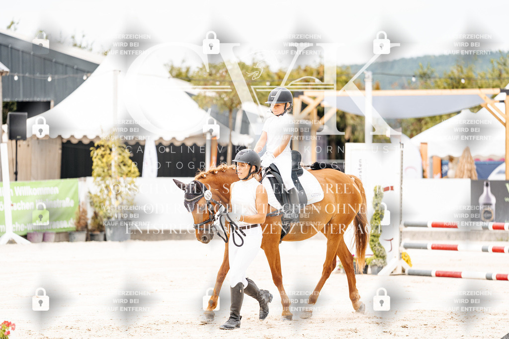 CK907113 | Turnierfotografie Pferdefotografie Trier Rheinland-Pfalz Pferdesport Reitsport Tierfotografie Sportfotografie Pferdevideo Pferdevideografie Equestrianvideography equestrianphotography  - Realisiert mit Pictrs.com