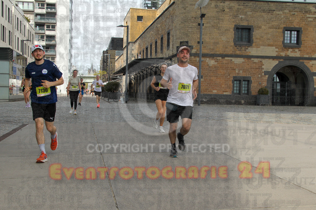 250920_1332_EV4_5977 | Sportfotografie im Rhein-Sieg Kreis, Köln, Bonn, NRW, Rheinland Pfalz, Hessen, etc. Unser Tätigkeitsfeld umfasst den Laufsport vom Volkslauf über den Marathon, Duathlon, Triathon bis zum Ultralauf wie Kölnpfad Ultra oder Schindertrail.