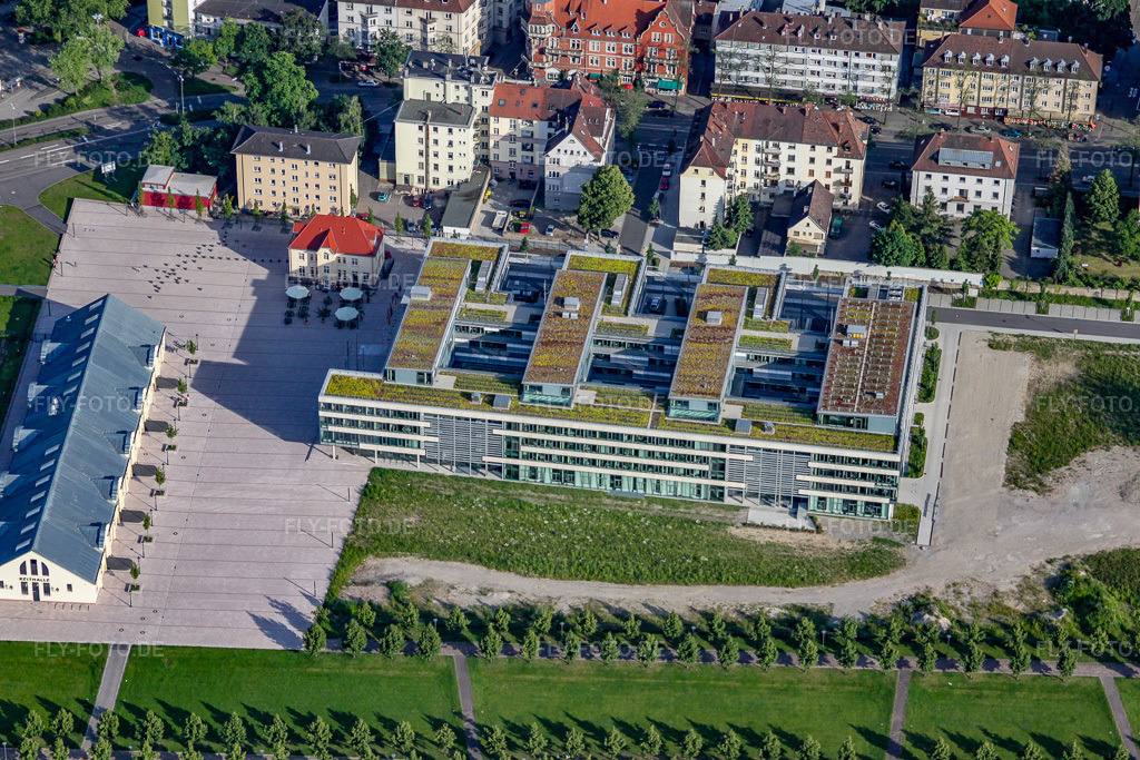 Luftbild: Landratsamt an der Reithalle und Ludwigsfeste in Rastatt im Bundesland Baden-Württemberg in Deutschland. Foto: IMG_18786.jpg vom 03.06.2009 durch Werner Riehm/FLY-FOTO.de