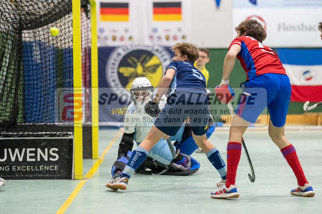 SFE_20230304_0011 | Deutsche Meisterschaft Männliche U16 Halle 2023 am 04.03.2023 in Köln (KTHC Stadion Rot-Weiss Köln Tennis and Hockey Club), Photo: Stephan Fehrmann 2022 (Sports-Gallery)