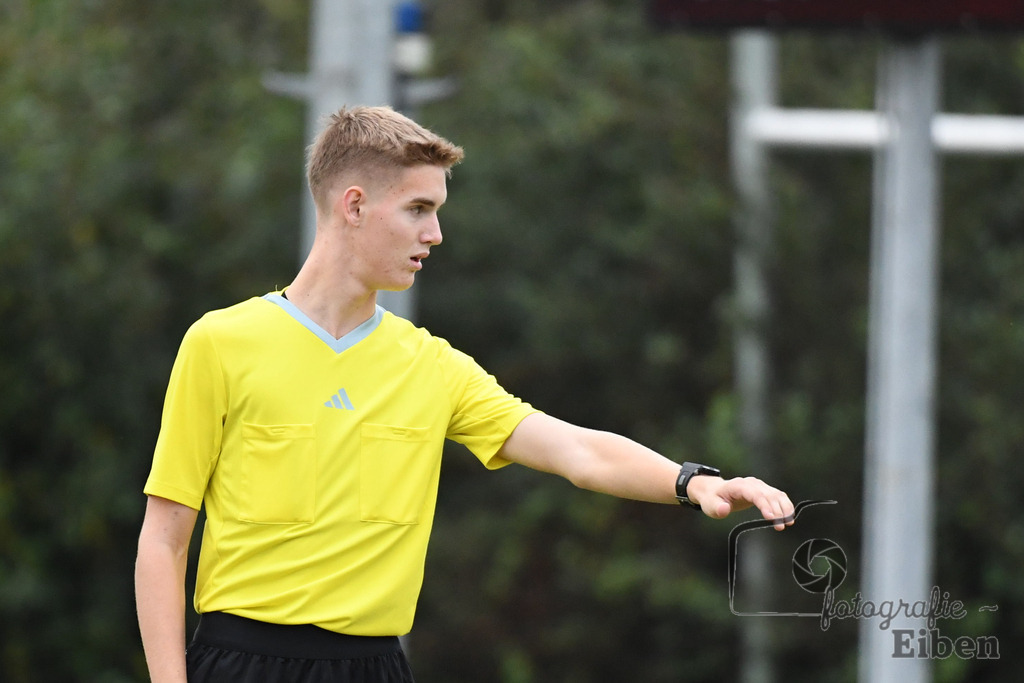 FC Rastede-JFV Leer | A-Jugend Bezirksliga; FC Rastede (blau)-JFV Leer (orange) am 07.10.2023; in Rastede (Sportanlage Köttersweg), Photo: Philip Eiben 2023 - Realisiert mit Pictrs.com