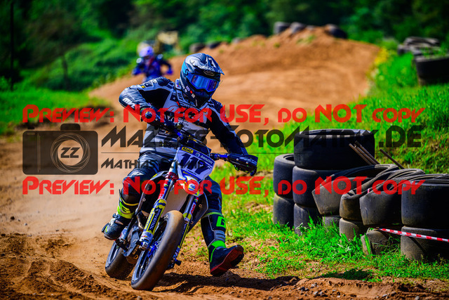 MaZZes_FotoMatrix_240511_6021986_3516 | S4