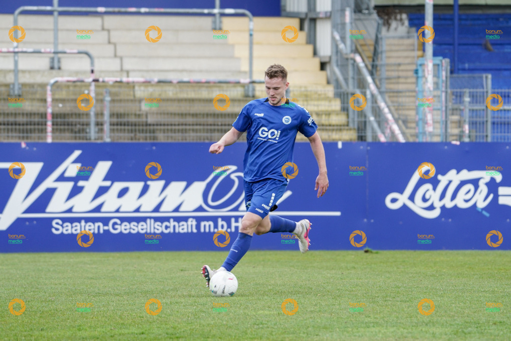 VfL Sportsfreunde Lotte vs. VfL Bochum II U23 - Regionalliga West - 28. Spieltag 2026 | Louis Hiepen, 3 - Realisiert mit Pictrs.com
