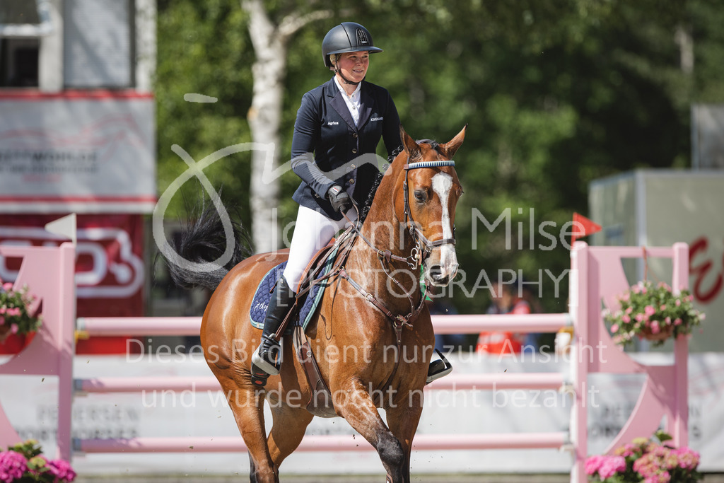 220603_CSI-Wohlde_YoungsterTour-352 | Preis der Paul Schockemöhle Stiftung, Mühlen
CSIYH1* - Internationale Springprüfung (1,40 m) 
Youngster Tour für 7jährige Pferde