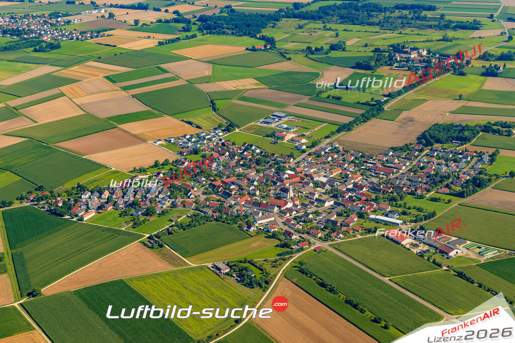Luftaufnahme von Mödingen - Die Luftaufnahme wurde 2025 vom UL-Flugzeug heraus erstellt ( keine Drohne ) - Hochauflösende Luftaufnahme - für professionelle Ausdrucke geeignet. Die Geschenkidee !Mit Lizenz und Bildrechte bestellbar