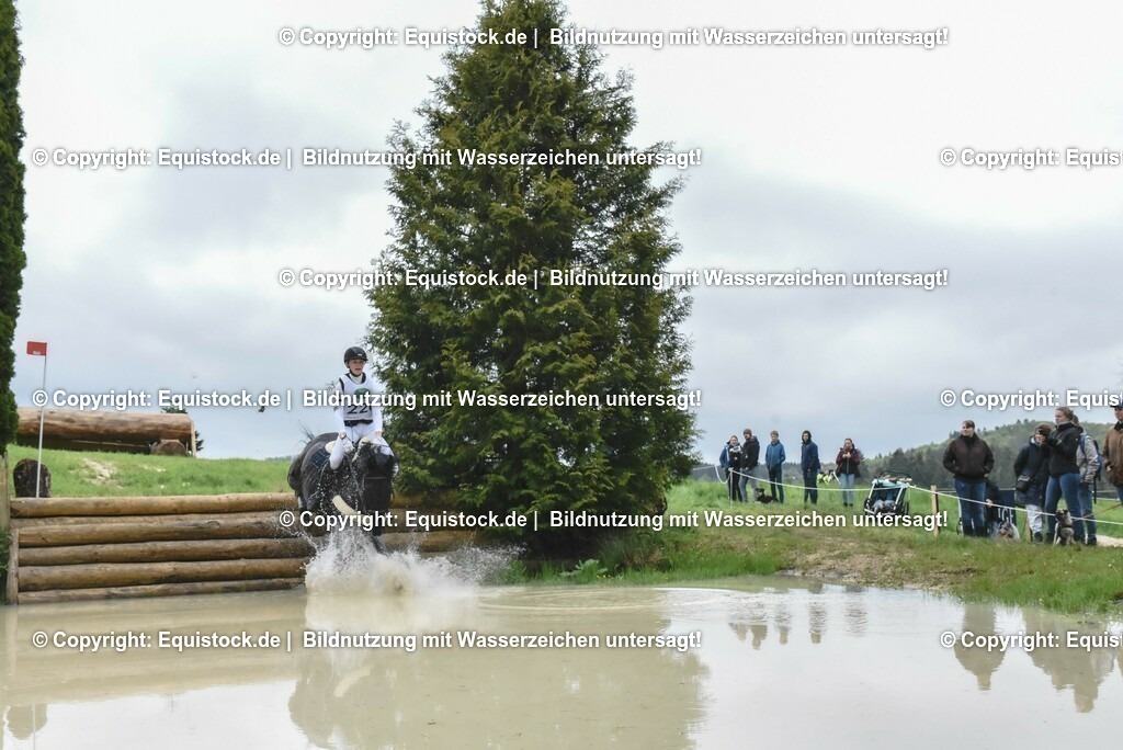 20230513_CCI2_Section2_Gelände_0236 | equistock