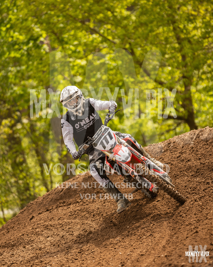 866A5897 | mxndyyvipix