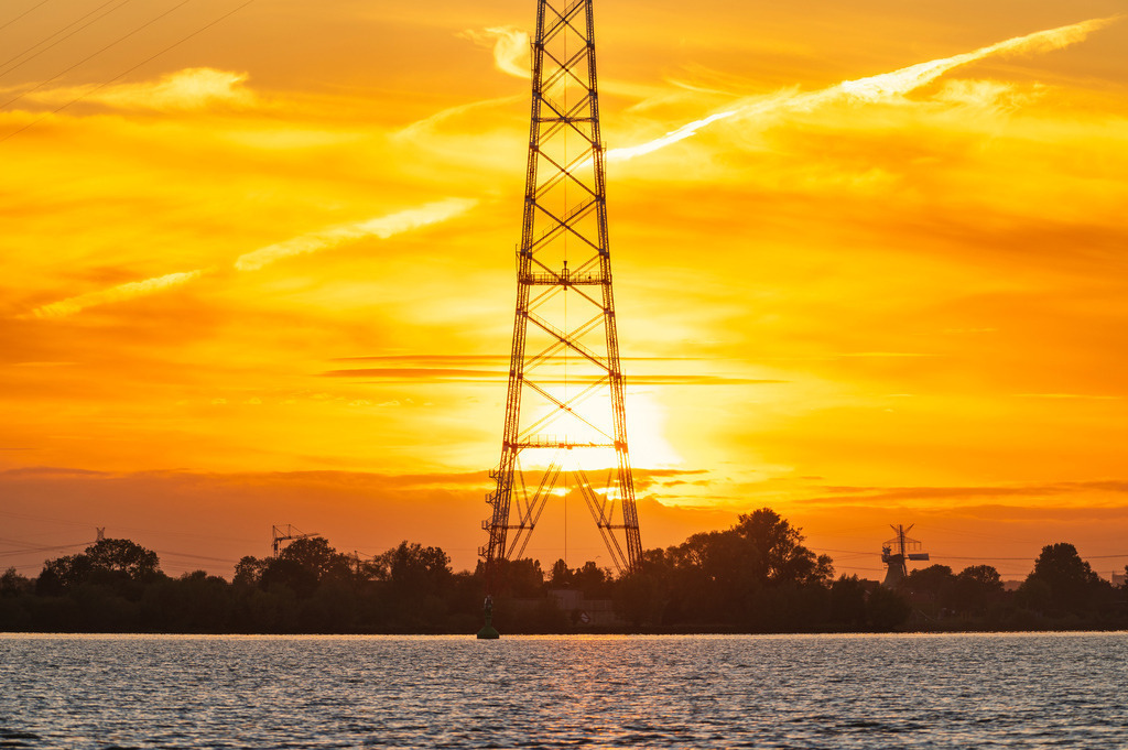 2023_10_05_HETLINGER SCHANZE SONNENUNTERGANG_MCP3814 | Hochwertig gedruckte Fotografien für die Wand, als Kalender und zum Verschenken. Hamburg & Norddeutschland und überall wo ich mit der Kamera unterwegs war.